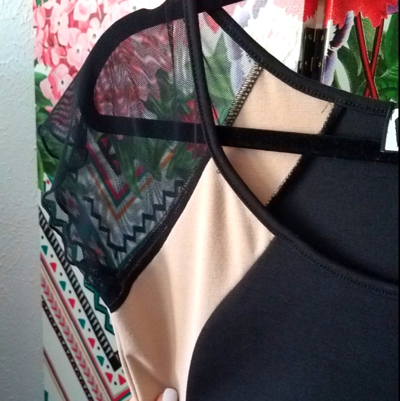 Color blocking cocktail dress - Picture 5 of 8